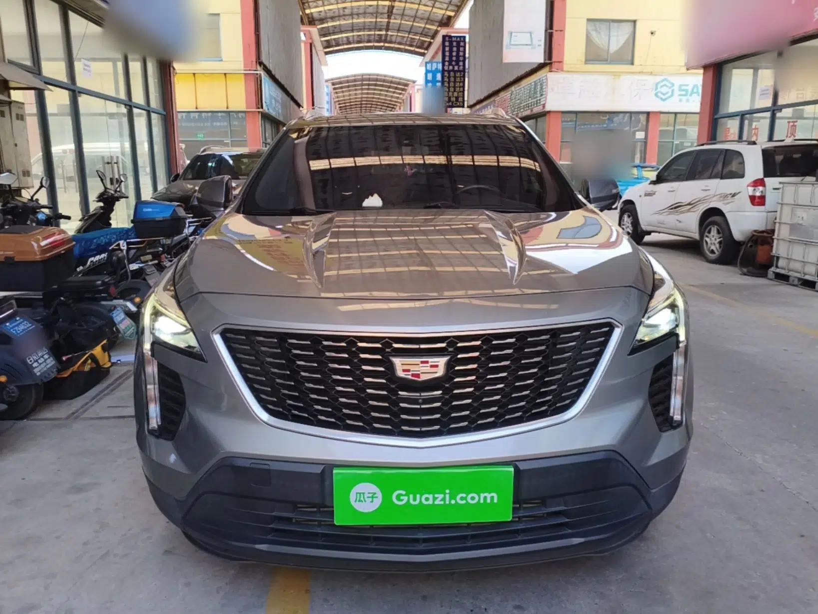 Cadillac XT4 2022 28T Two-Wheel Drive Fashion Edition — миниатюра 2