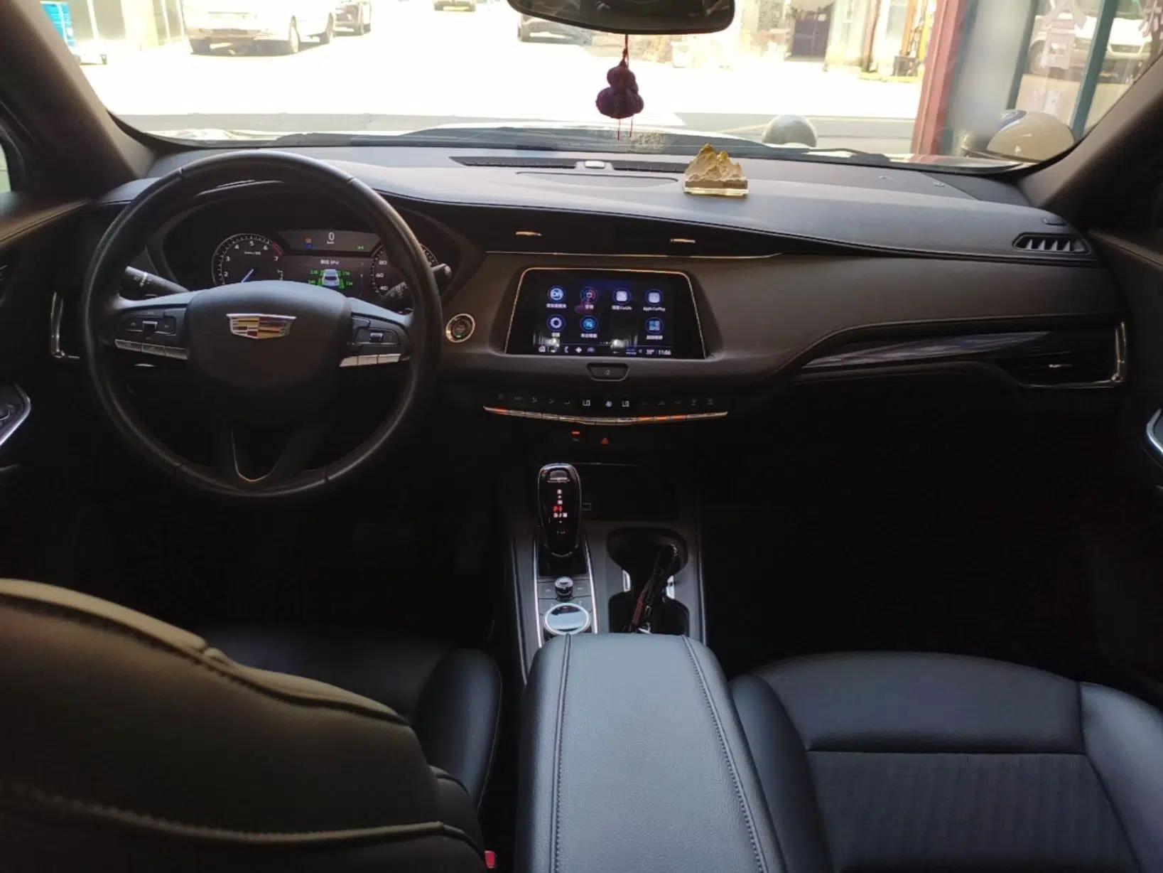 Cadillac XT4 2022 28T Two-Wheel Drive Fashion Edition — миниатюра 12