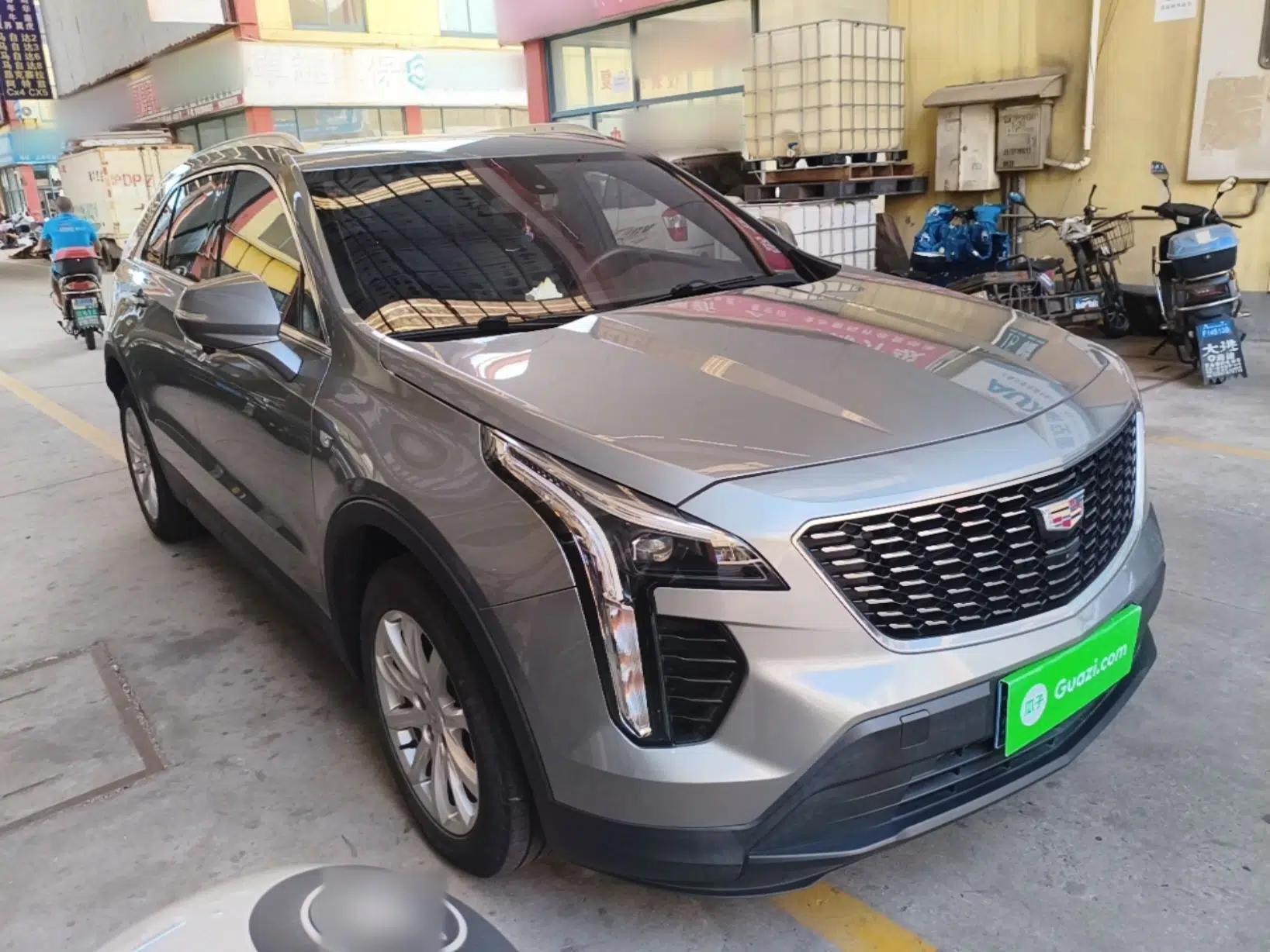 Cadillac XT4 2022 28T Two-Wheel Drive Fashion Edition — миниатюра 3