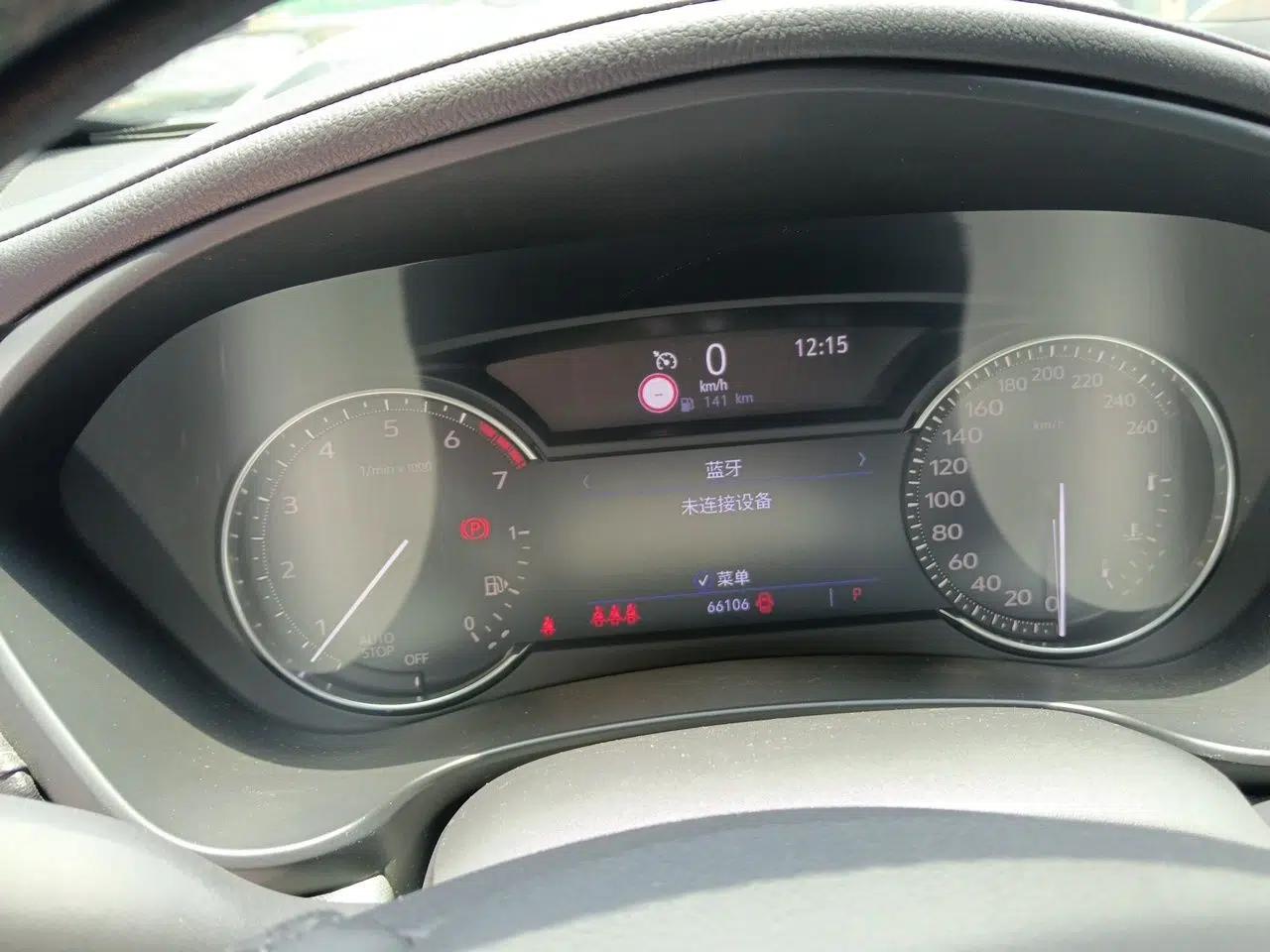 Cadillac XT4 2018 28T Two-Wheel Drive Leading Version — миниатюра 11