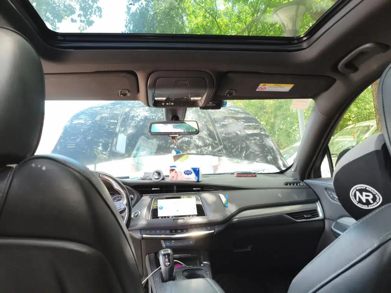 Cadillac XT4 2018 28T Two-Wheel Drive Leading Version — миниатюра 18