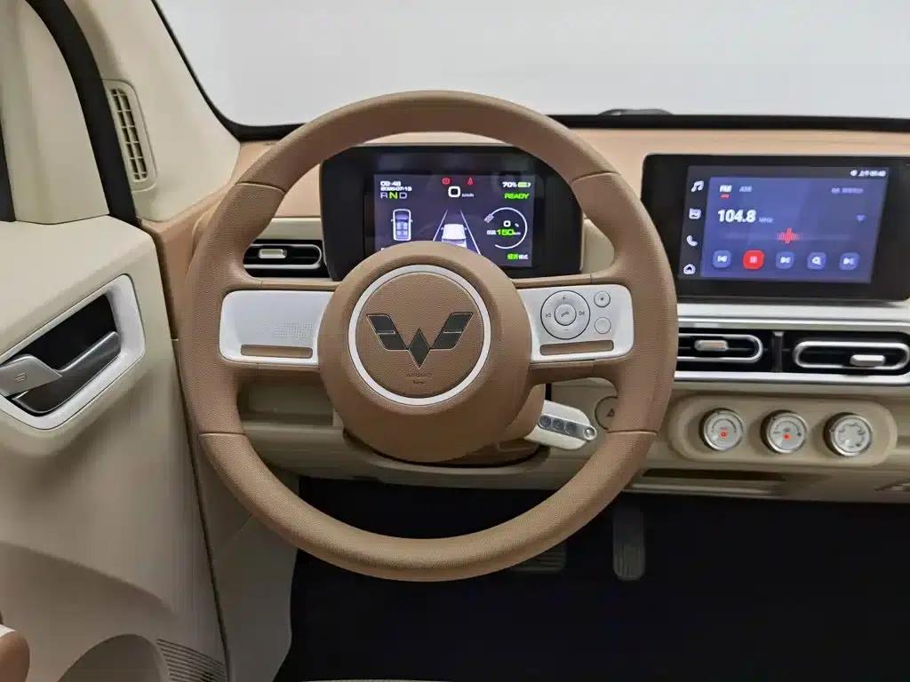 Hongguang MINIEV 2024 Third Generation 215km/h Advanced Edition — миниатюра 11