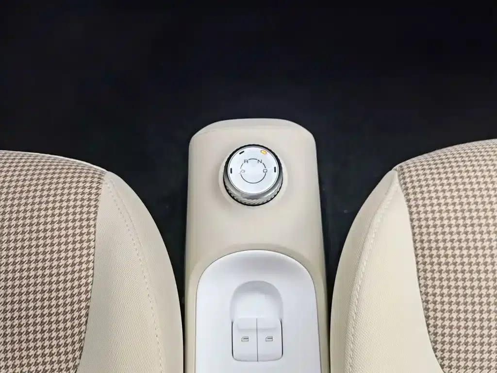 Hongguang MINIEV 2024 Third Generation 215km/h Advanced Edition — миниатюра 13