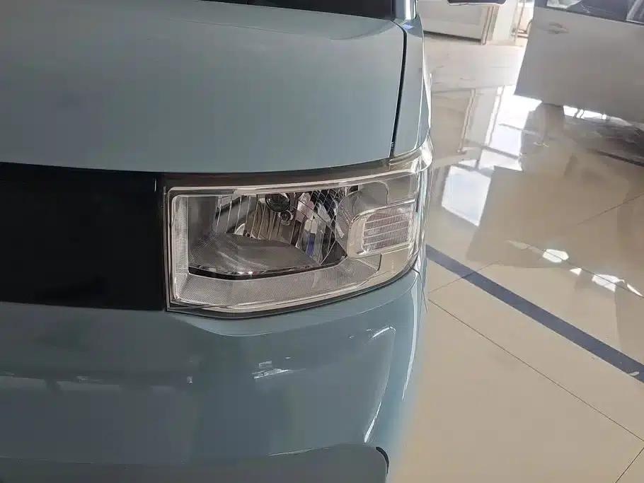 Hongguang MINIEV 2020 Model, Comfort Edition, Lithium Iron Phosphate — миниатюра 5