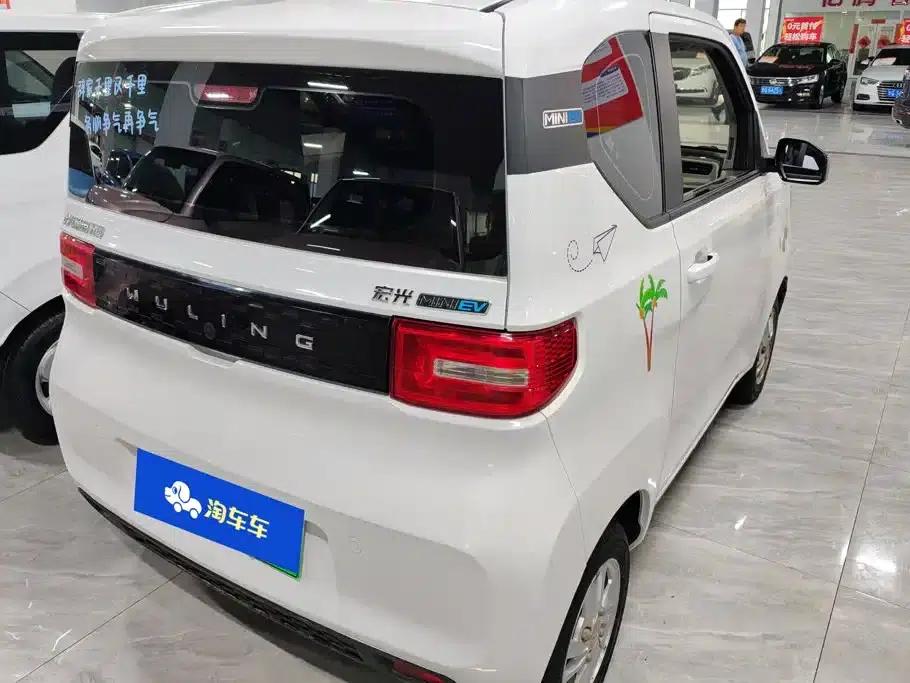 Hongguang MINIEV 2020 Enjoy Edition (Lithium Iron Phosphate) — миниатюра 3