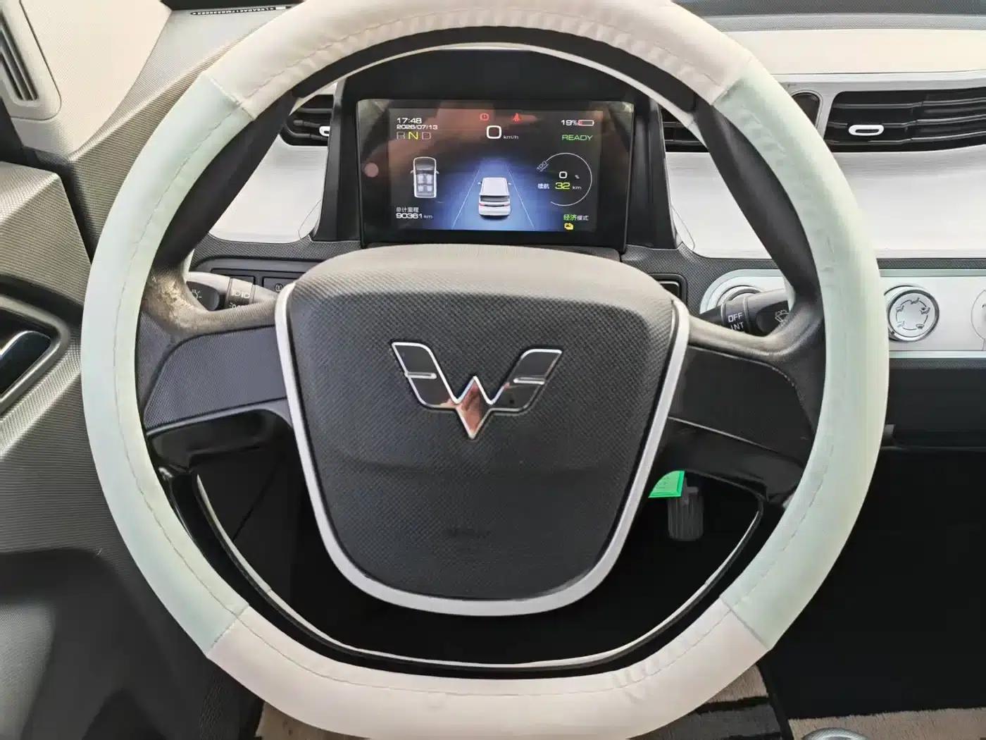 Hongguang MINIEV 2021 Macaron Sandwich Edition, 170km/h, Ternary Lithium Battery — миниатюра 11