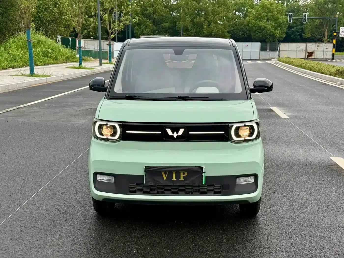 Hongguang MINIEV 2022 Macaron Premium Edition (Lithium Iron Phosphate) — миниатюра 1
