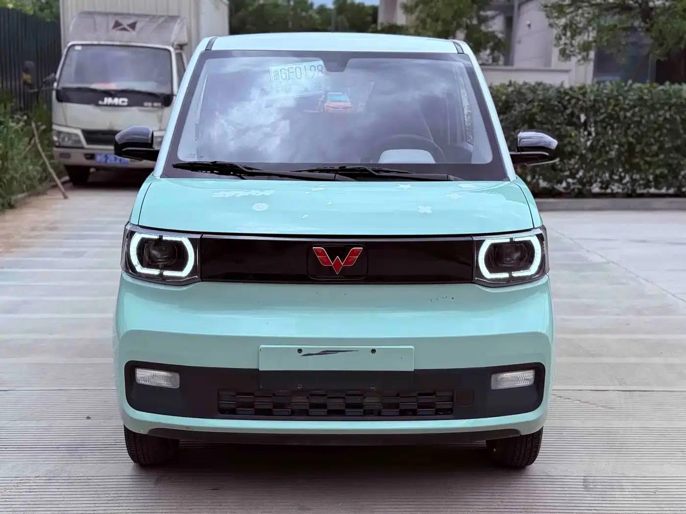 Hongguang MINIEV 2021 Macaron Sandwich Edition 120km Ternary Lithium Battery — миниатюра 2