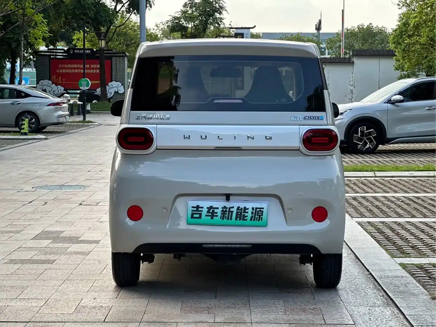 Hongguang MINIEV 2024 Third Generation 215km/h Youth Edition — миниатюра 6