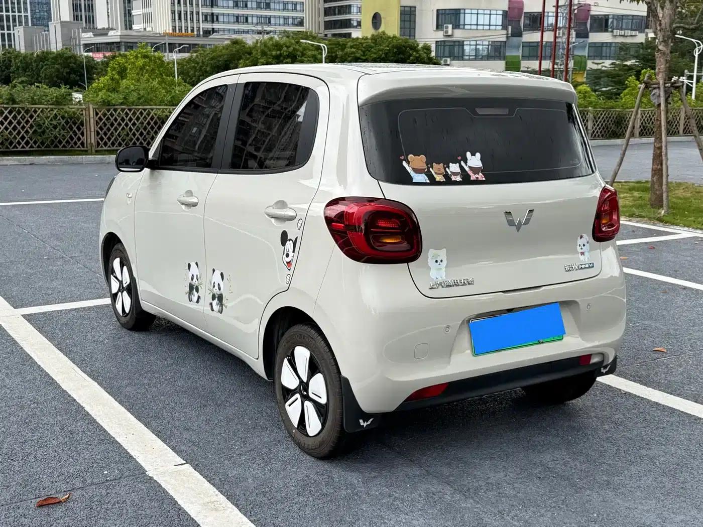 Hongguang MINIEV 2025 Fourth Generation Four-Door Advanced Model — миниатюра 7
