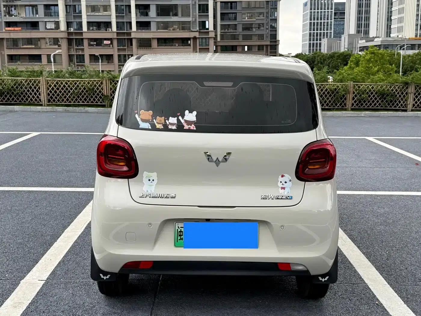 Hongguang MINIEV 2025 Fourth Generation Four-Door Advanced Model — миниатюра 8