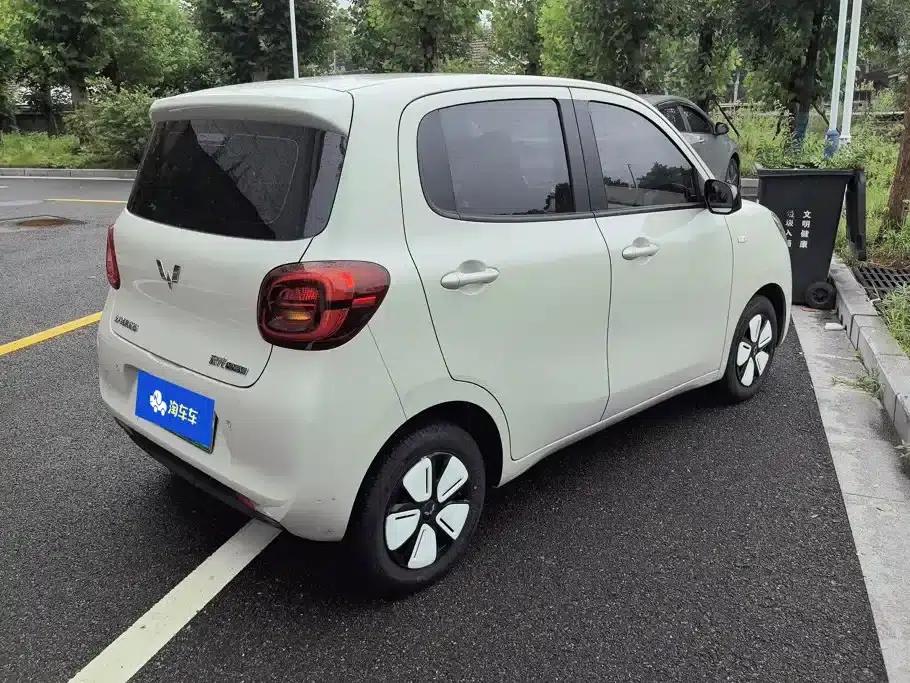 Hongguang MINIEV 2025 Fourth Generation Four-Door Advanced Model — миниатюра 3