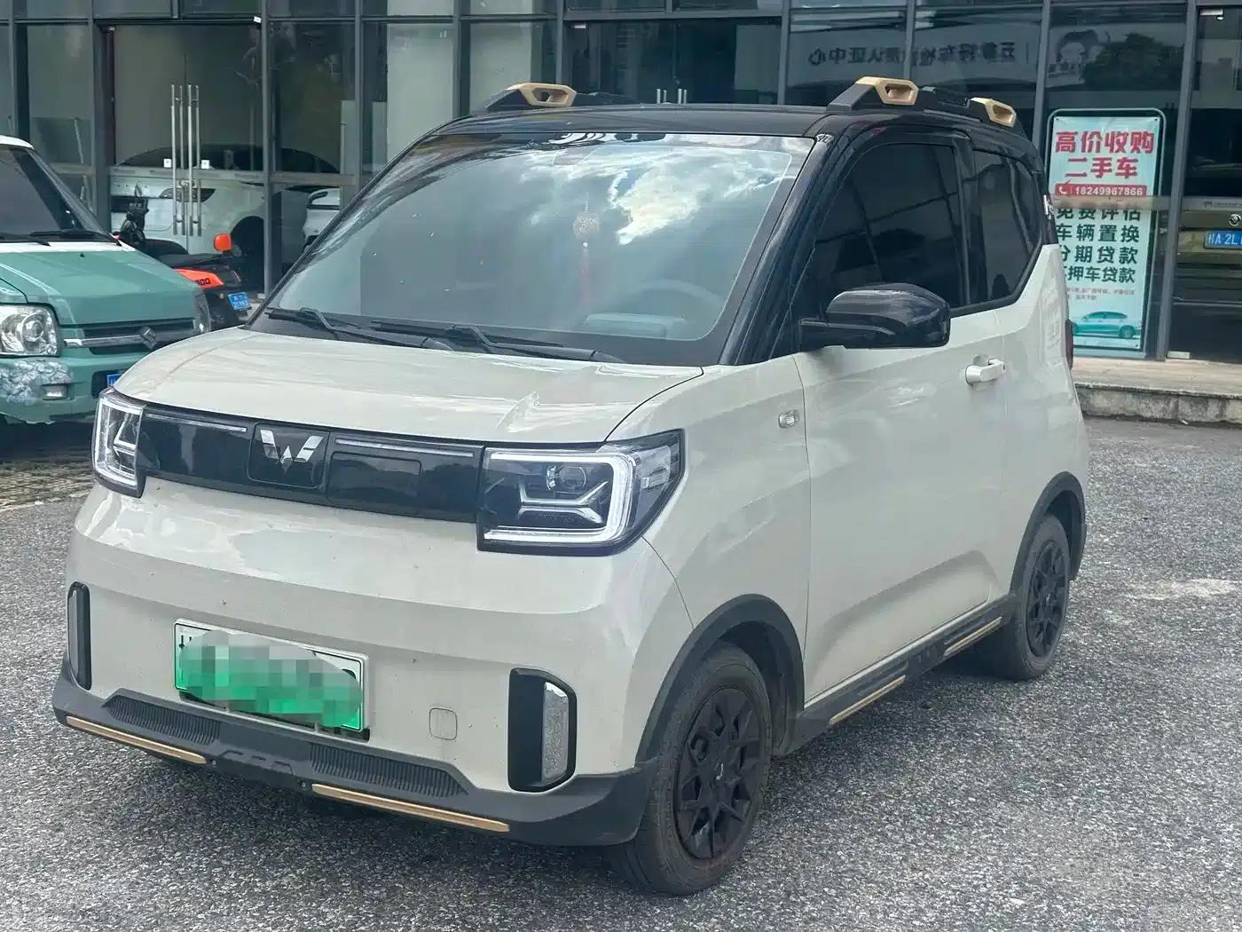 Hongguang MINIEV 2022 GAMEBOY 300km (Playful Edition) - Lithium Iron Phosphate — миниатюра 1