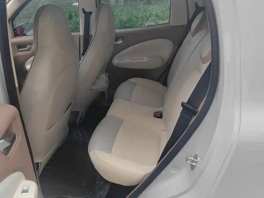 Hongguang MINIEV 2025 Fourth Generation Four-Door Advanced Model — миниатюра 11