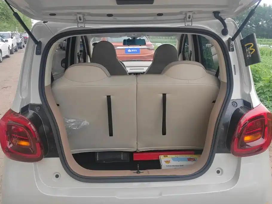 Hongguang MINIEV 2025 Fourth Generation Four-Door Advanced Model — миниатюра 4
