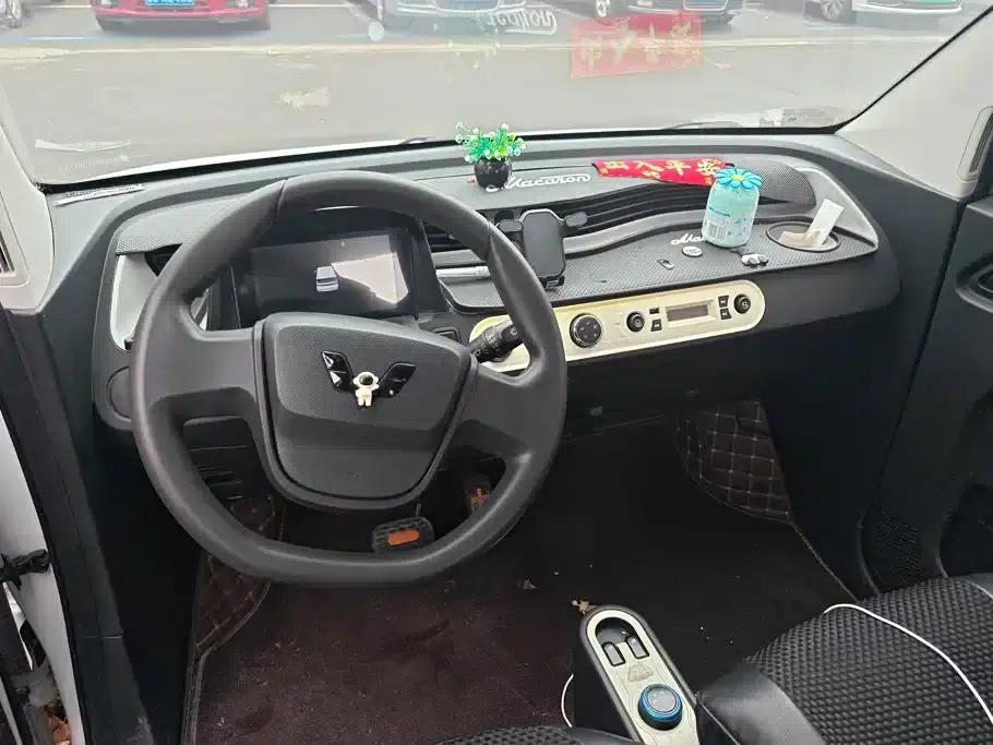 Hongguang MINIEV 2020 Enjoy Edition (Lithium Iron Phosphate) — миниатюра 12