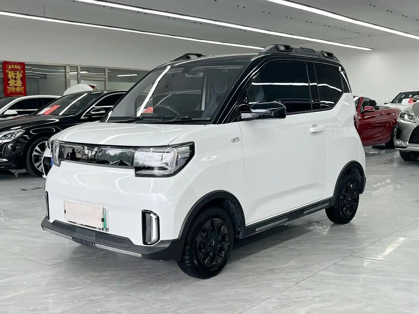Hongguang MINIEV 2022 GAMEBOY 200km Sport Edition (Lithium Iron Phosphate) — миниатюра 1