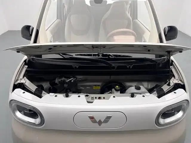 Hongguang MINIEV 2024 Third Generation 215km/h Youth Edition — миниатюра 12