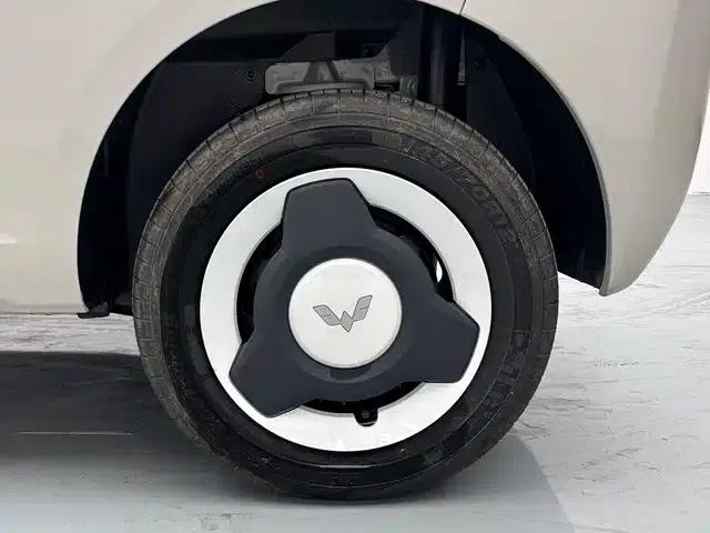Hongguang MINIEV 2024 Third Generation 215km/h Youth Edition — миниатюра 17