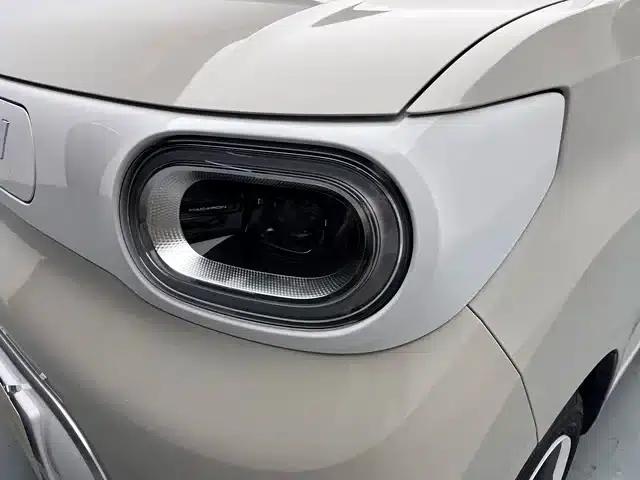 Hongguang MINIEV 2024 Third Generation 215km/h Youth Edition — миниатюра 19