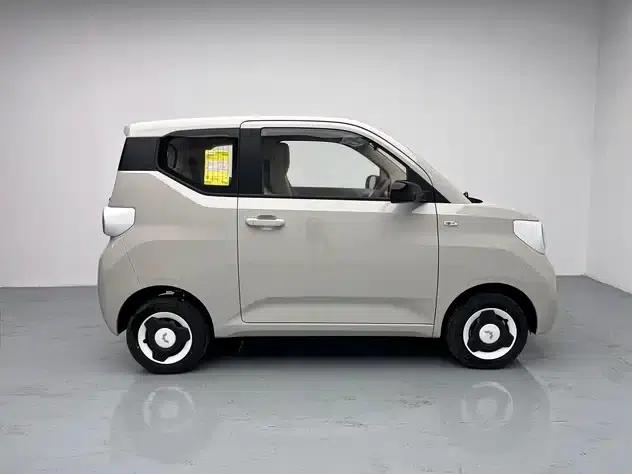 Hongguang MINIEV 2024 Third Generation 215km/h Youth Edition — миниатюра 4
