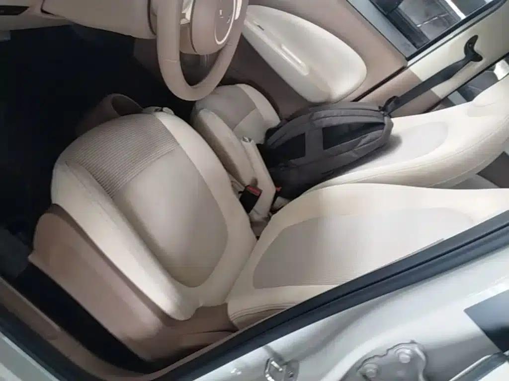 Hongguang MINIEV 2025 Fourth Generation Four-Door Advanced Model — миниатюра 15