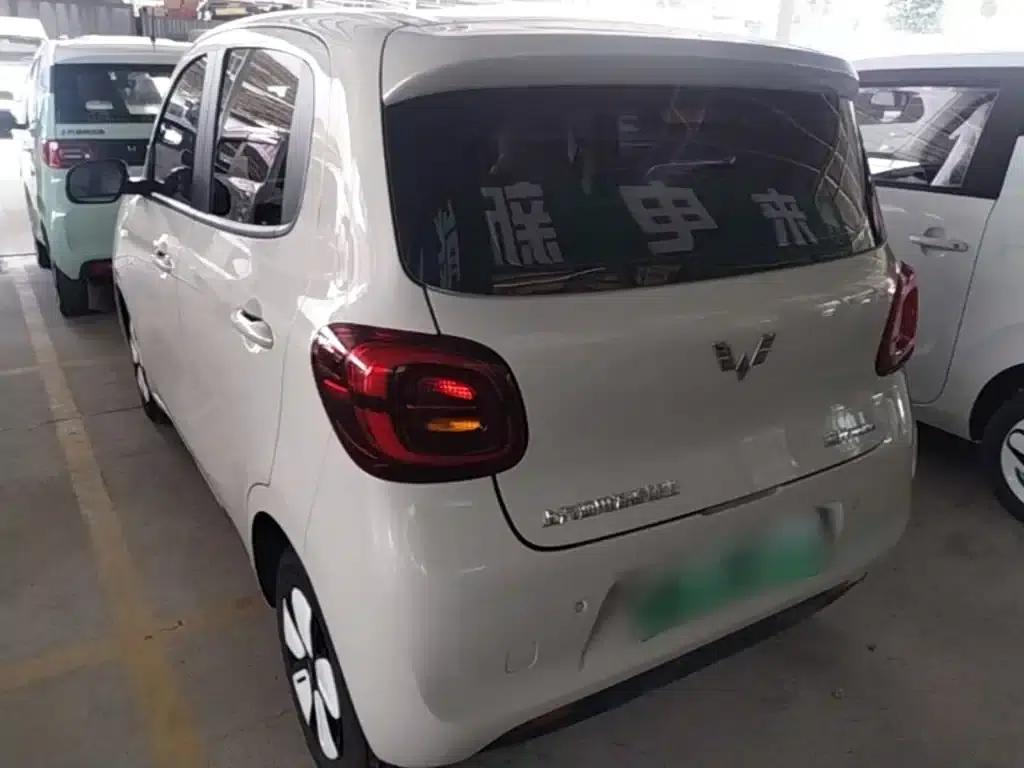 Hongguang MINIEV 2025 Fourth Generation Four-Door Advanced Model — миниатюра 5
