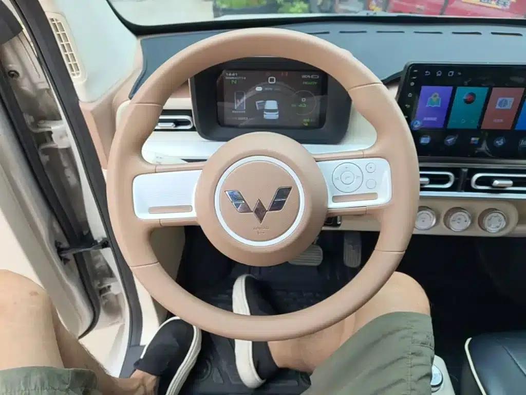 Hongguang MINIEV 2024 Third Generation 215km/h Youth Edition — миниатюра 11