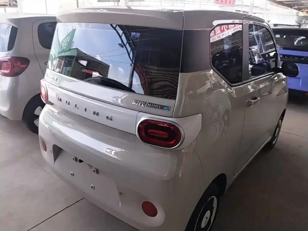 Hongguang MINIEV 2024 Third Generation 215km/h Youth Edition — миниатюра 7