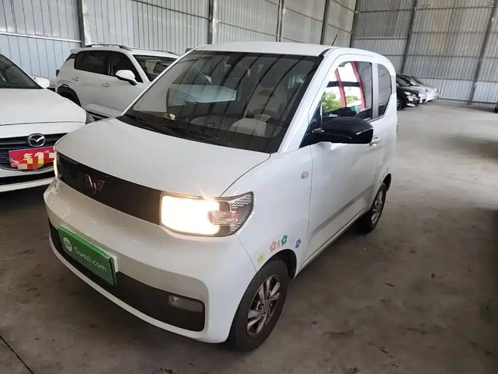 Hongguang MINIEV 2020 Model, Comfort Edition, Lithium Iron Phosphate — миниатюра 1