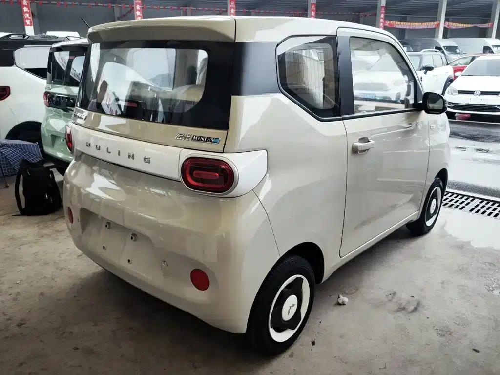Hongguang MINIEV 2024 Third Generation 215km/h Youth Edition — миниатюра 7