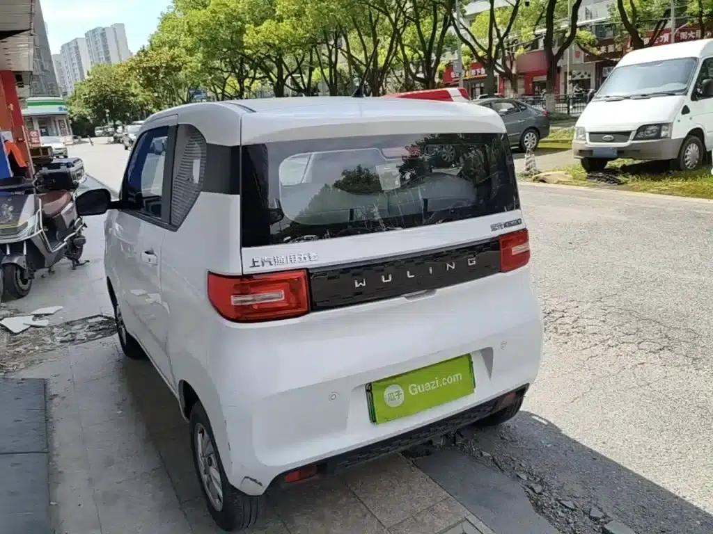 Hongguang MINIEV 2020 Comfort Edition (Ternary Lithium) — миниатюра 5