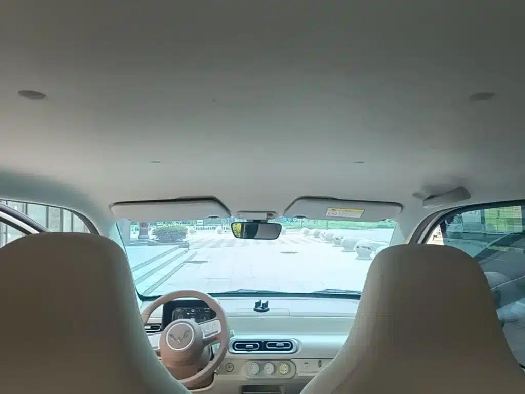 Hongguang MINIEV 2024 Third Generation 215km/h Youth Edition — миниатюра 18