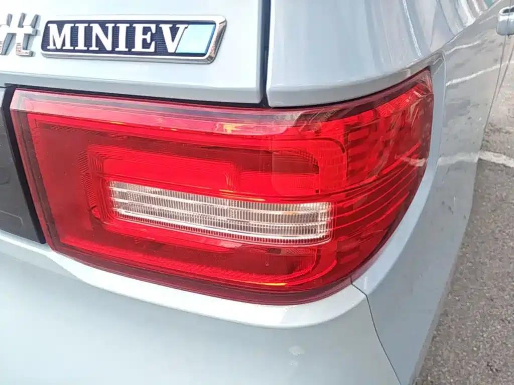 Hongguang MINIEV 2022 Comfort Edition (Ternary Lithium) — миниатюра 8
