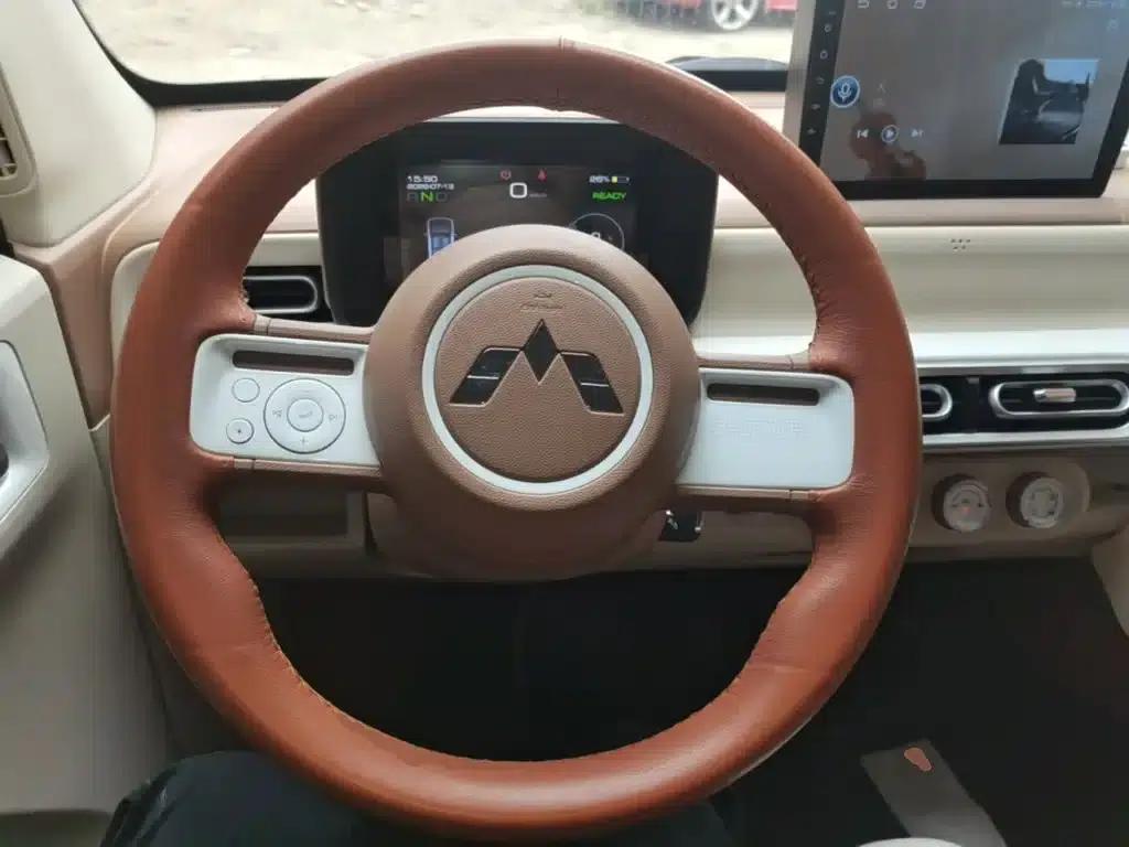 Hongguang MINIEV 2024 Third Generation 215km/h Youth Edition — миниатюра 11