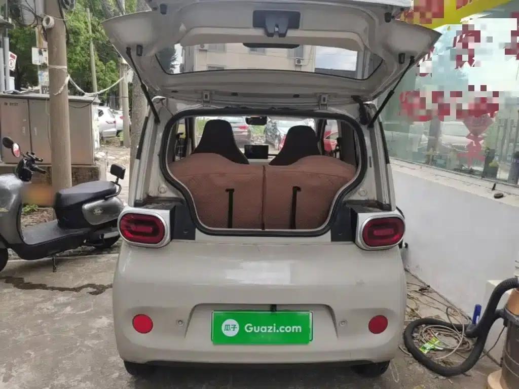 Hongguang MINIEV 2024 Third Generation 215km/h Youth Edition — миниатюра 19