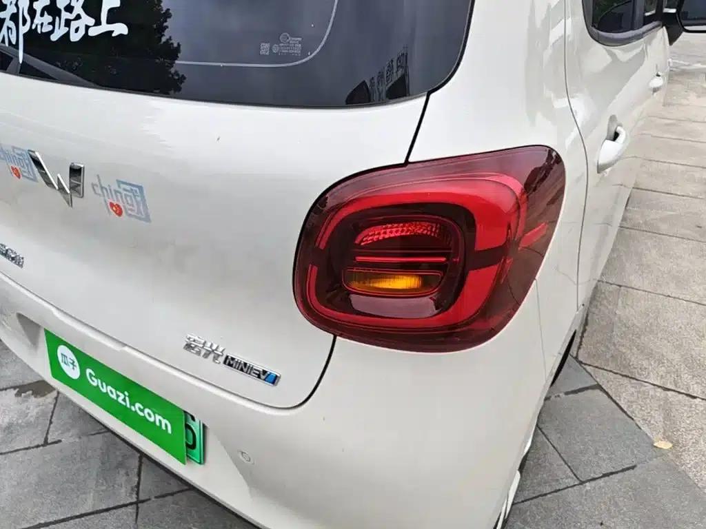 Hongguang MINIEV 2025 Fourth Generation Four-Door Advanced Model — миниатюра 8