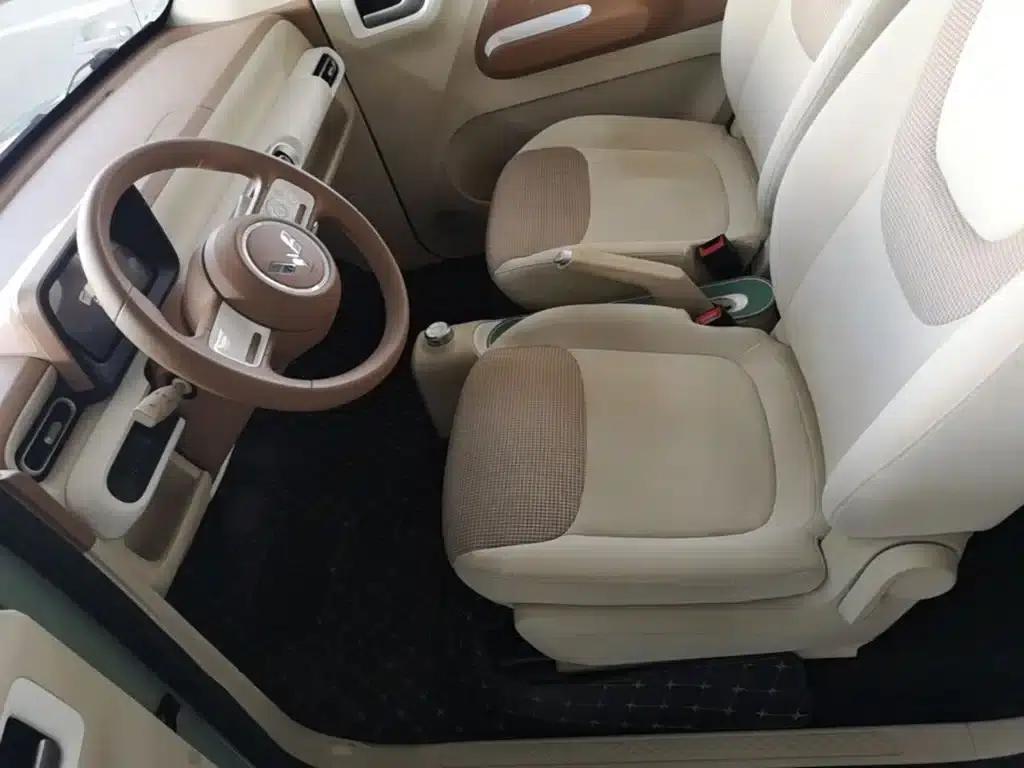 Hongguang MINIEV 2024 Third Generation 215km/h Youth Edition — миниатюра 15