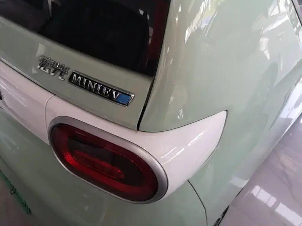 Hongguang MINIEV 2024 Third Generation 215km/h Youth Edition — миниатюра 8