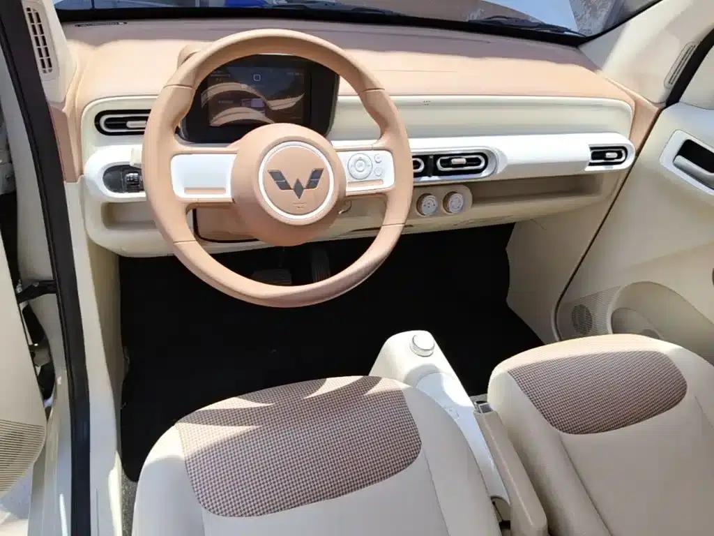 Hongguang MINIEV 2024 Third Generation 215km/h Youth Edition — миниатюра 10
