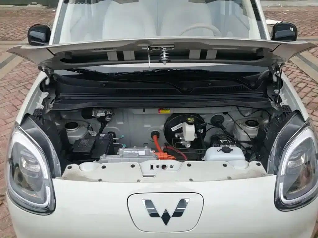 Hongguang MINIEV 2025 Fourth Generation Four-Door Advanced Model — миниатюра 20