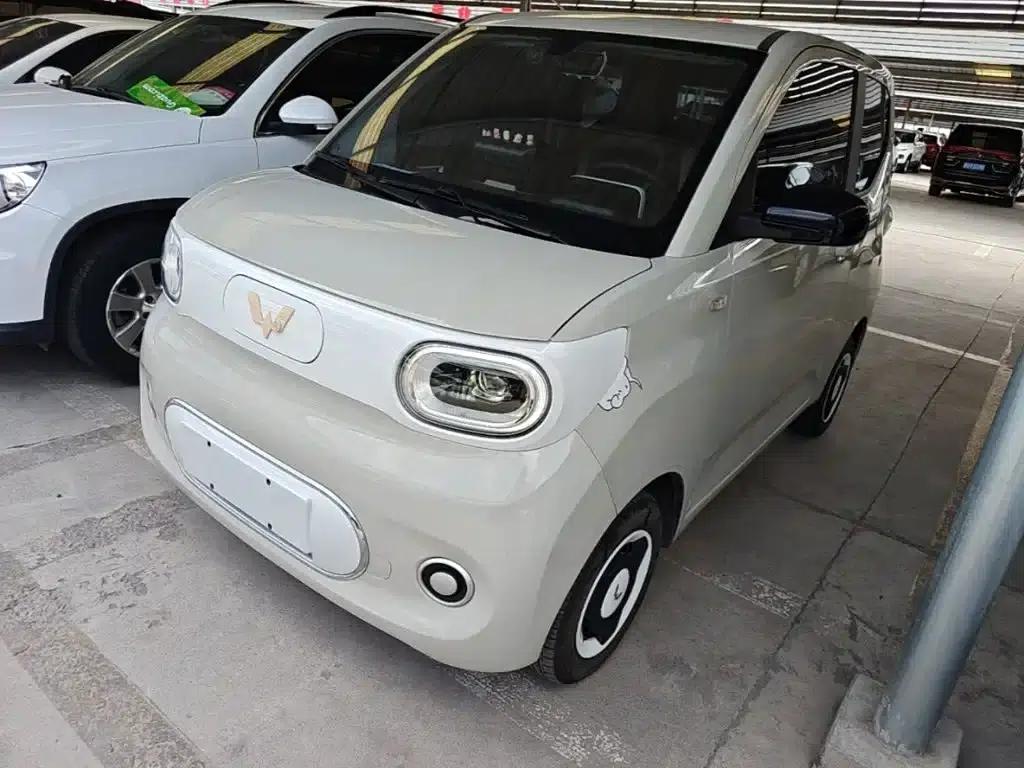 Hongguang MINIEV 2024 Third Generation 215km/h Youth Edition — миниатюра 2