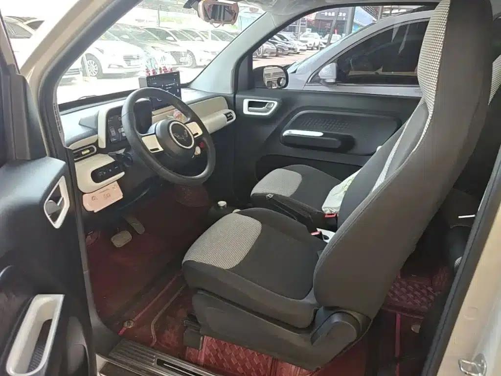 Hongguang MINIEV 2024 Third Generation 215km/h Youth Edition — миниатюра 15