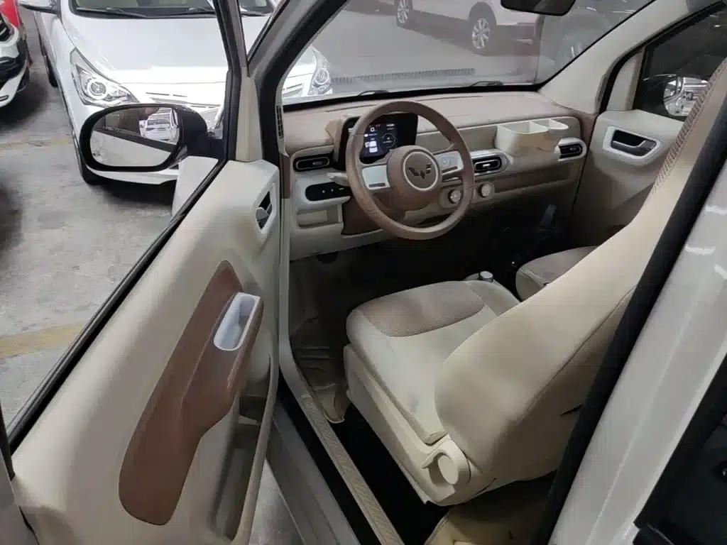 Hongguang MINIEV 2024 Third Generation 215km/h Youth Edition — миниатюра 16