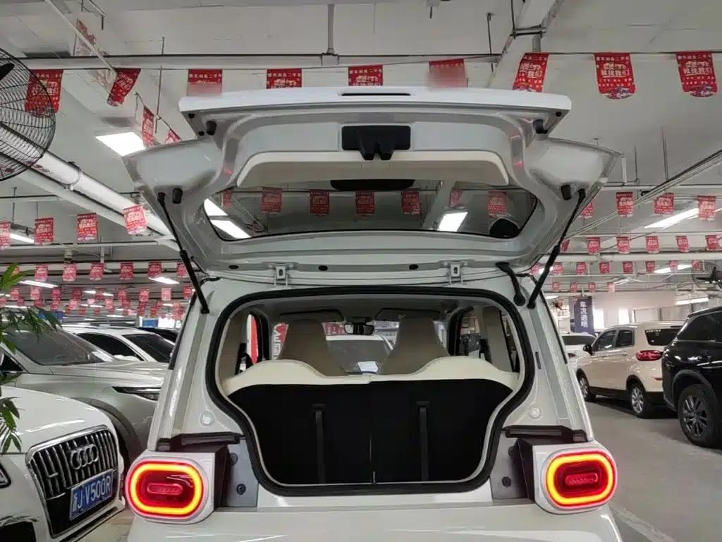 Hongguang MINIEV 2024 Third Generation 215km/h Youth Edition — миниатюра 19