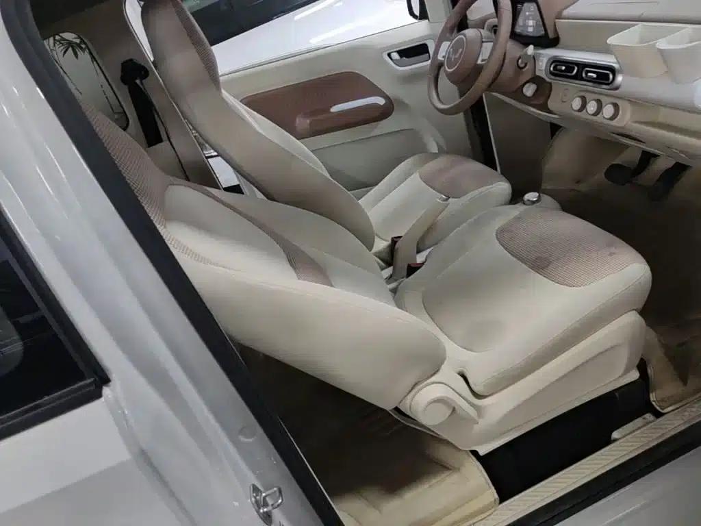 Hongguang MINIEV 2024 Third Generation 215km/h Youth Edition — миниатюра 25