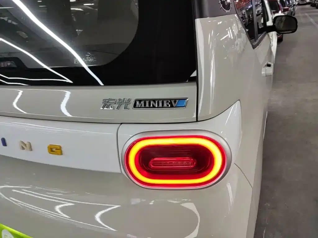 Hongguang MINIEV 2024 Third Generation 215km/h Youth Edition — миниатюра 8