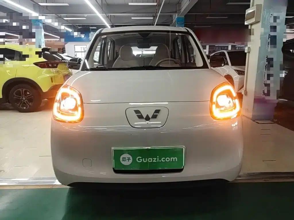 Hongguang MINIEV 2025 Fourth Generation Four-Door Advanced Model — миниатюра 3