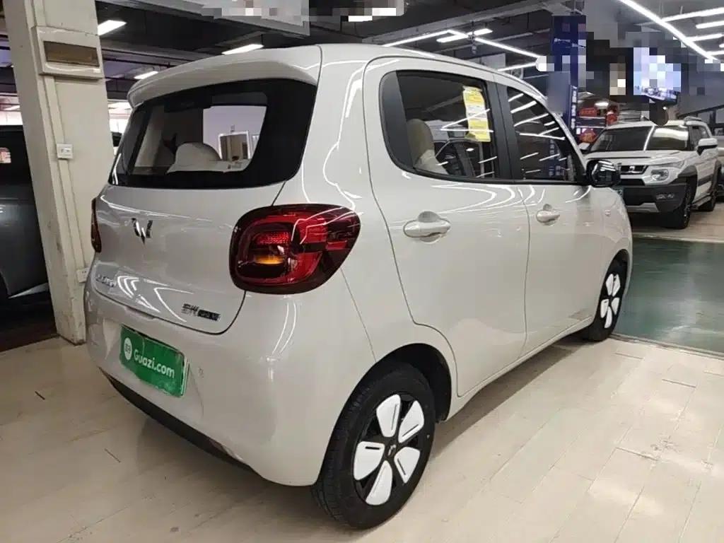 Hongguang MINIEV 2025 Fourth Generation Four-Door Advanced Model — миниатюра 7