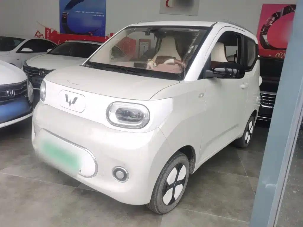 Hongguang MINIEV 2024 Third Generation 215km/h Advanced Edition — миниатюра 1